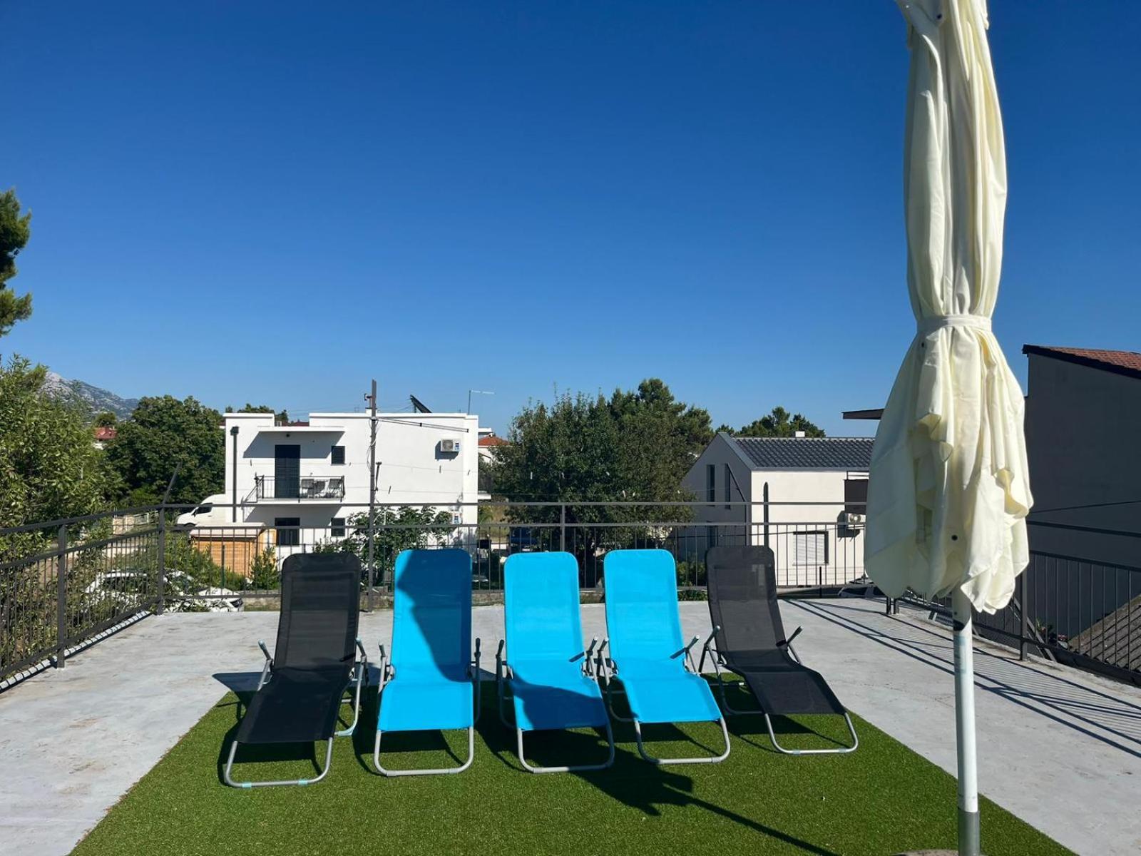 Holiday House Lara Starigrad Paklenica Exterior photo